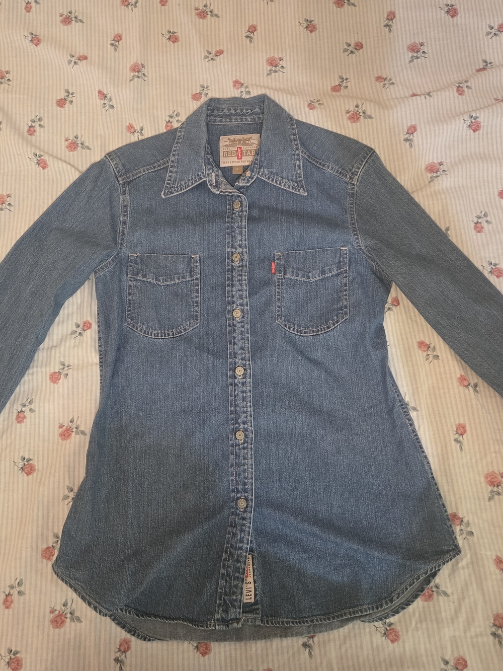 Levi's Red Tab Women's Vintage Western Button Up 100% Cotton Denim Small Shirt